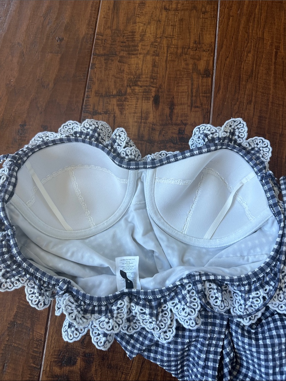 J. Crew Scalloped Eyelet Ruffle One Piece Swimsuit Textured Gingham in Navy - Picture 4 of 7